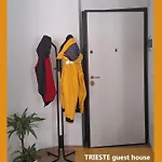 Trieste Guest House Διαμέρισμα