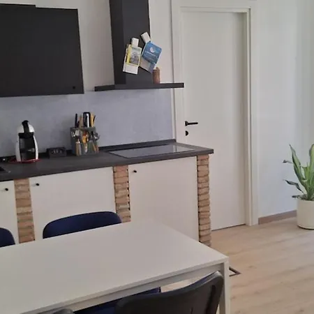 Trieste Guest House Διαμέρισμα