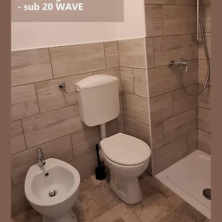 Trieste Guest House アパート