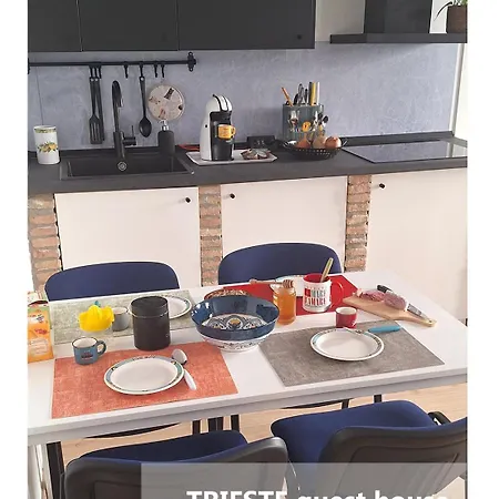 Trieste Guest House Διαμέρισμα